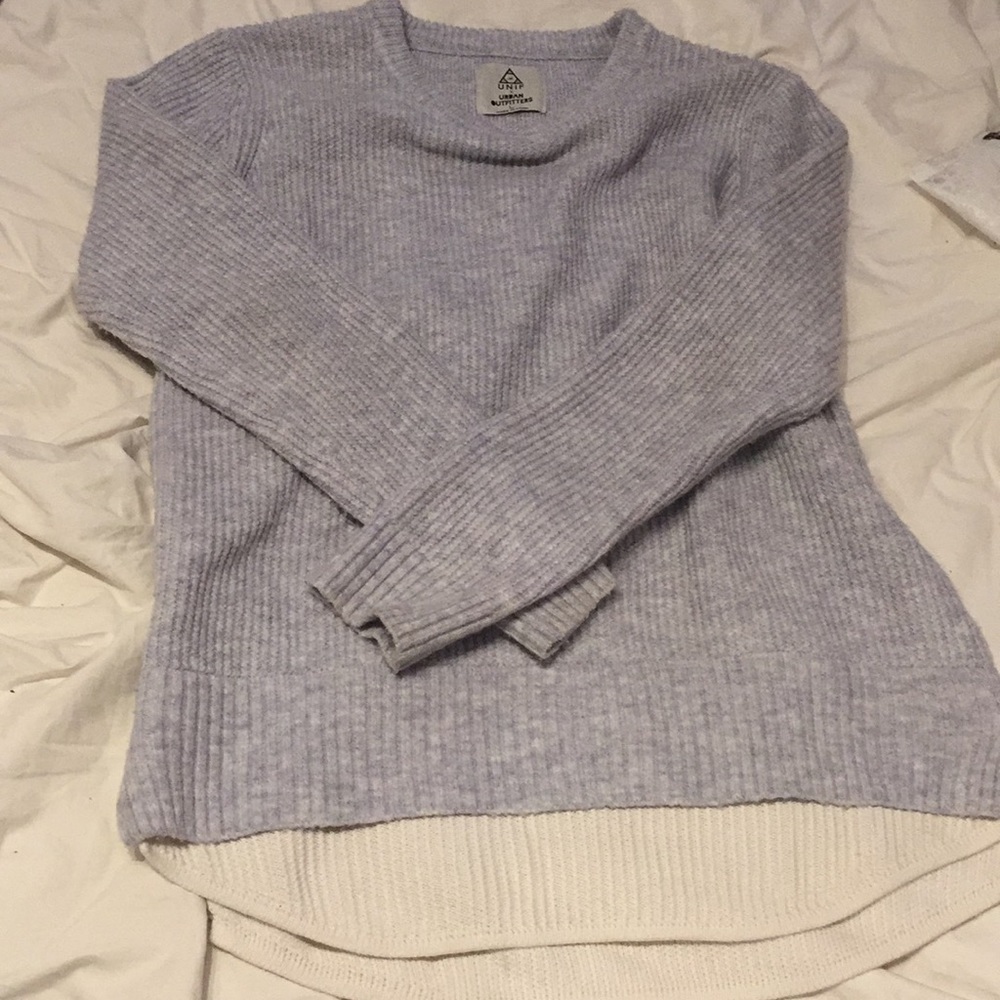 UNIF X URBAN OUTFITTERS SWEATER